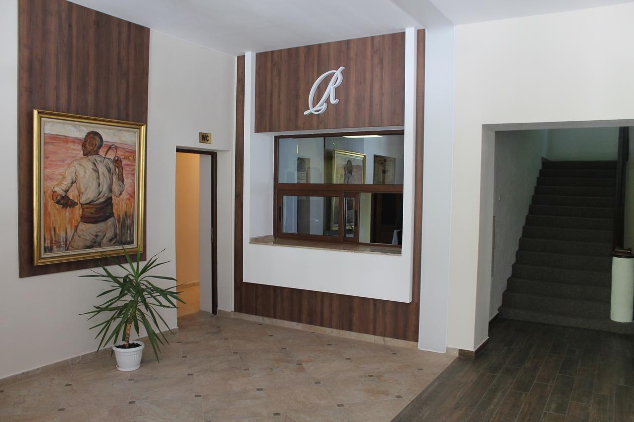 Hotel Orbita Choumen Extérieur photo