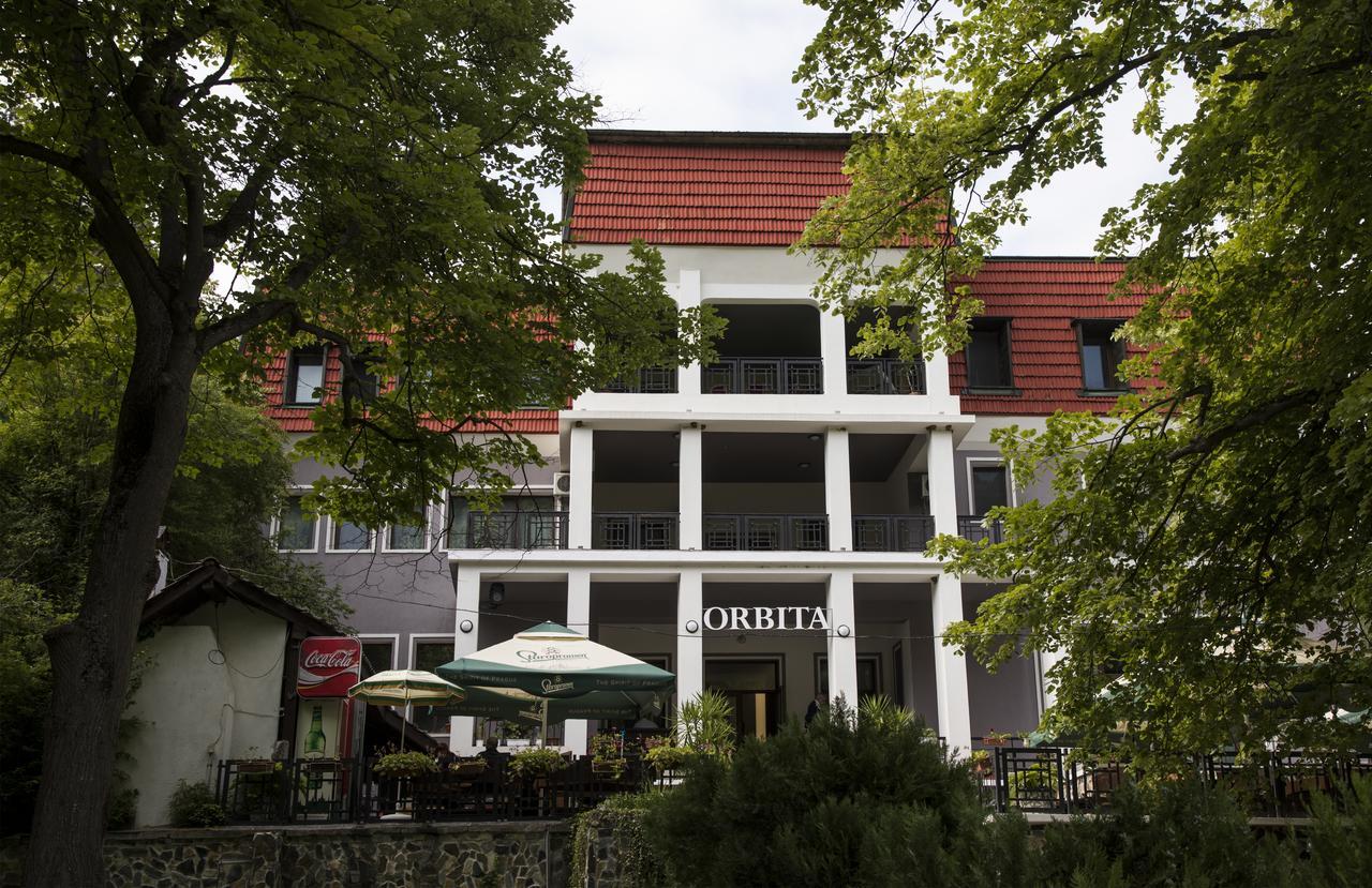 Hotel Orbita Choumen Extérieur photo
